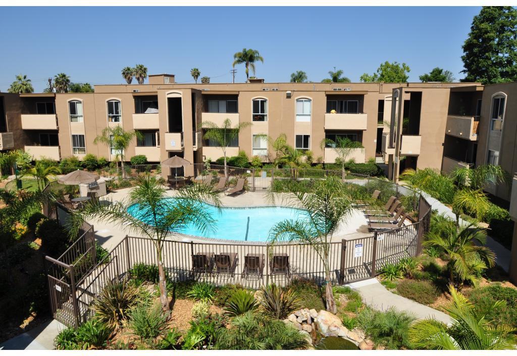 The Dorchester Apartments - Photo 2 of 20