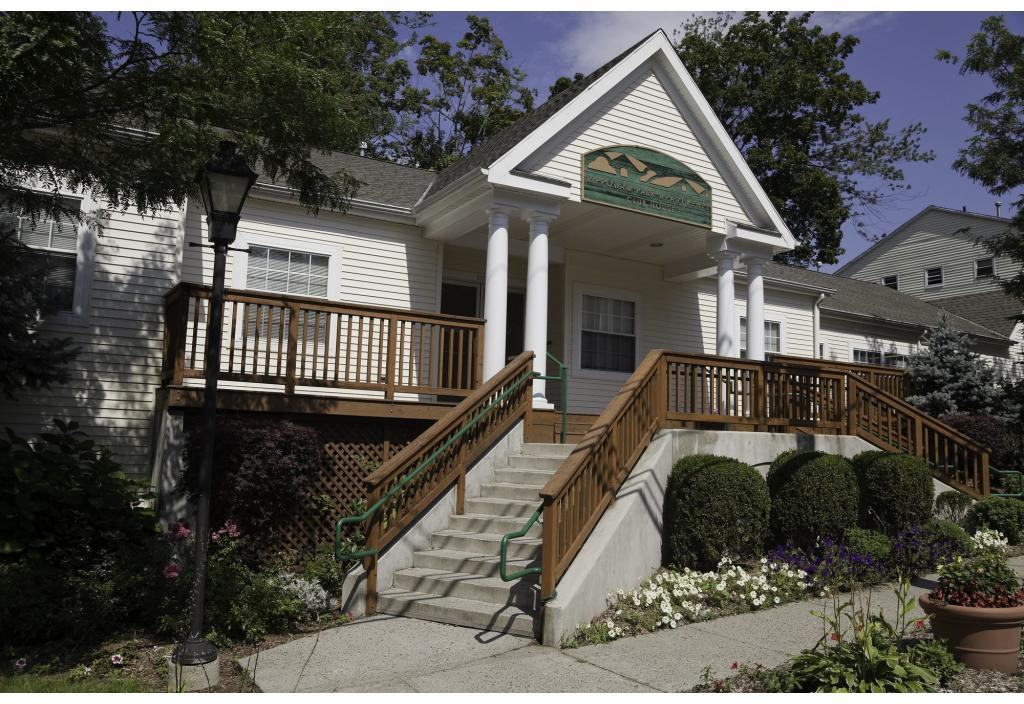 Rippowam Park Apartments - Photo 2 of 20