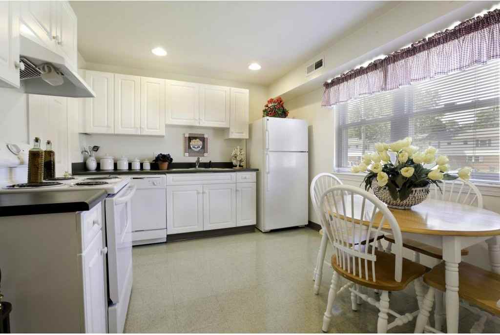 Rippowam Park Apartments - Photo 3 of 20