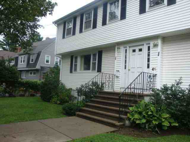 22 Newman Way - Photo 2 of 15