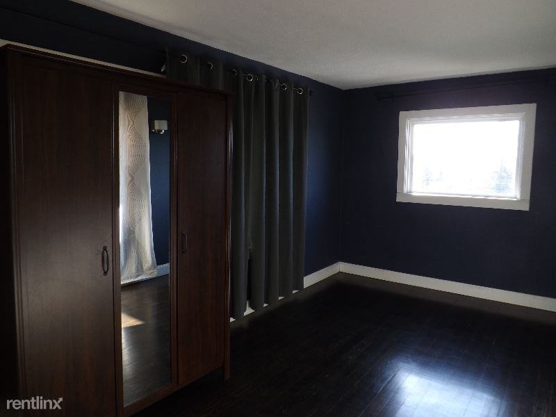 2736 Best Ave - Photo 2 of 10