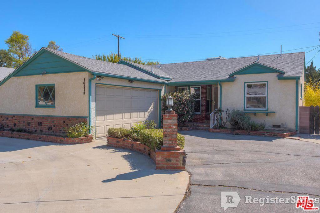 14540 Haynes St - Photo 2 of 5