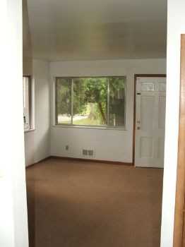 5827 Arborwood Dr #B - Photo 2 of 5