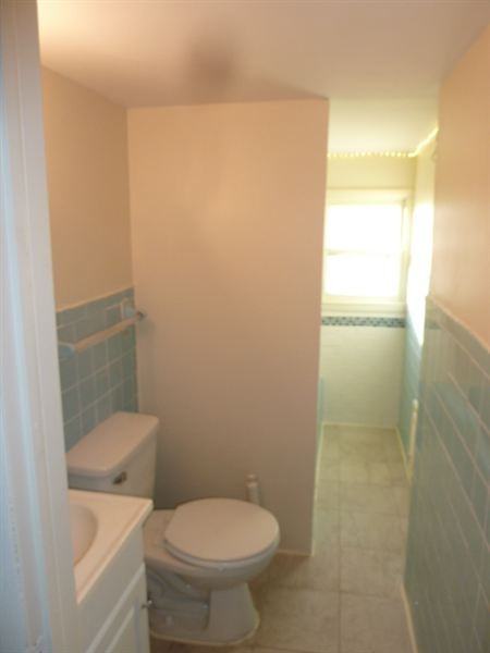 129 Station Rd - Photo 3 of 3