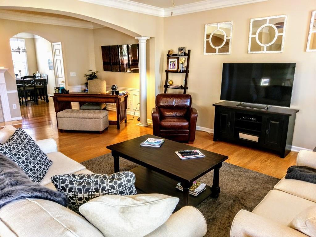 1750 Highlands View Dr #10 - Photo 3 of 14