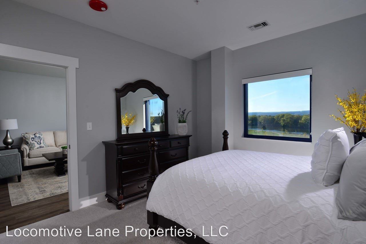 221 Harborside Dr. - Photo 3 of 12