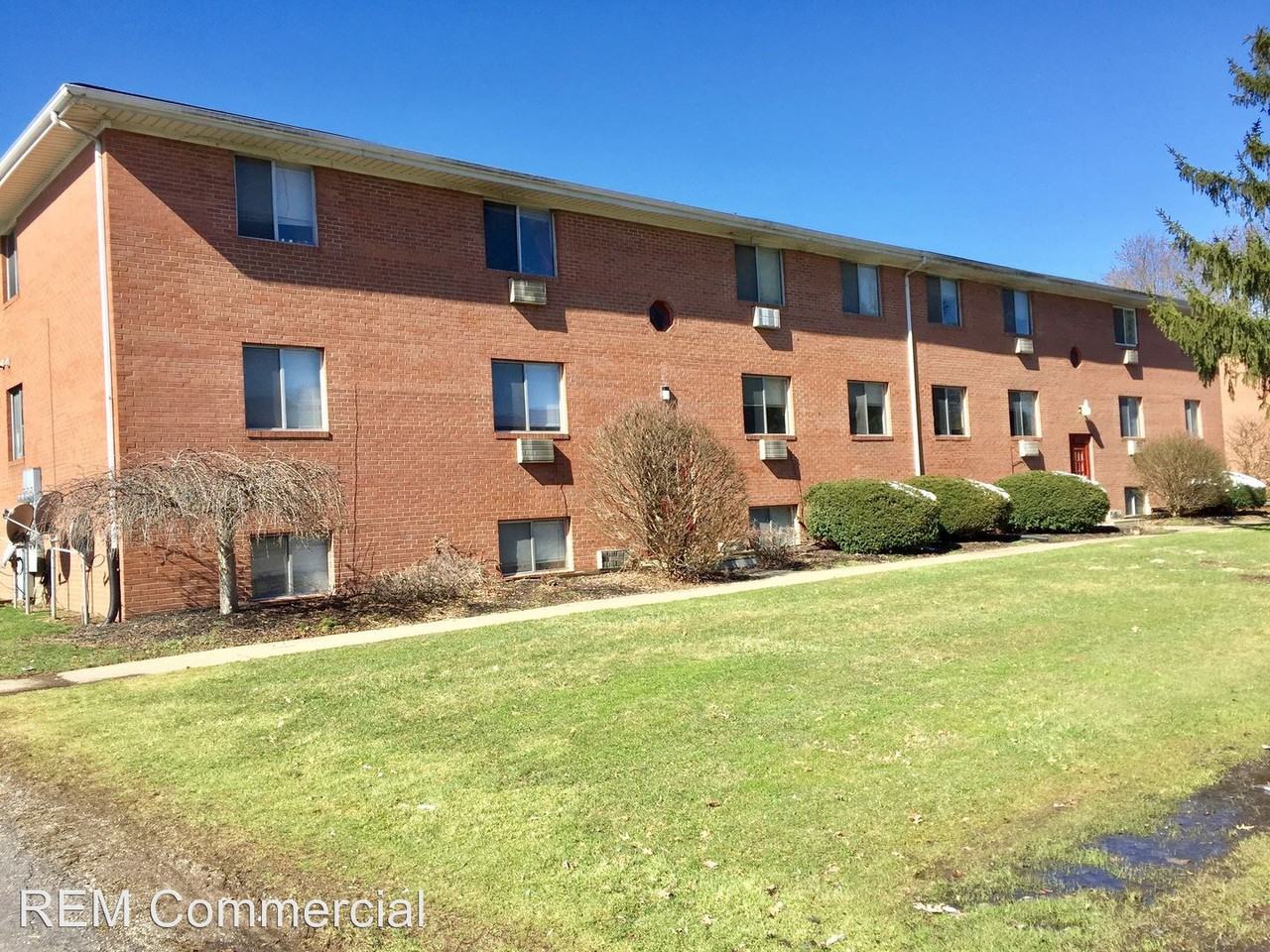 Guilford & Orchardale NW - Photo 2 of 18