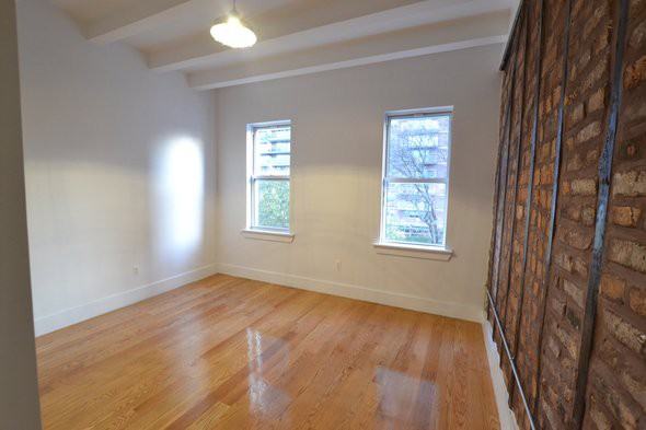 31 Montrose Avenue #cc