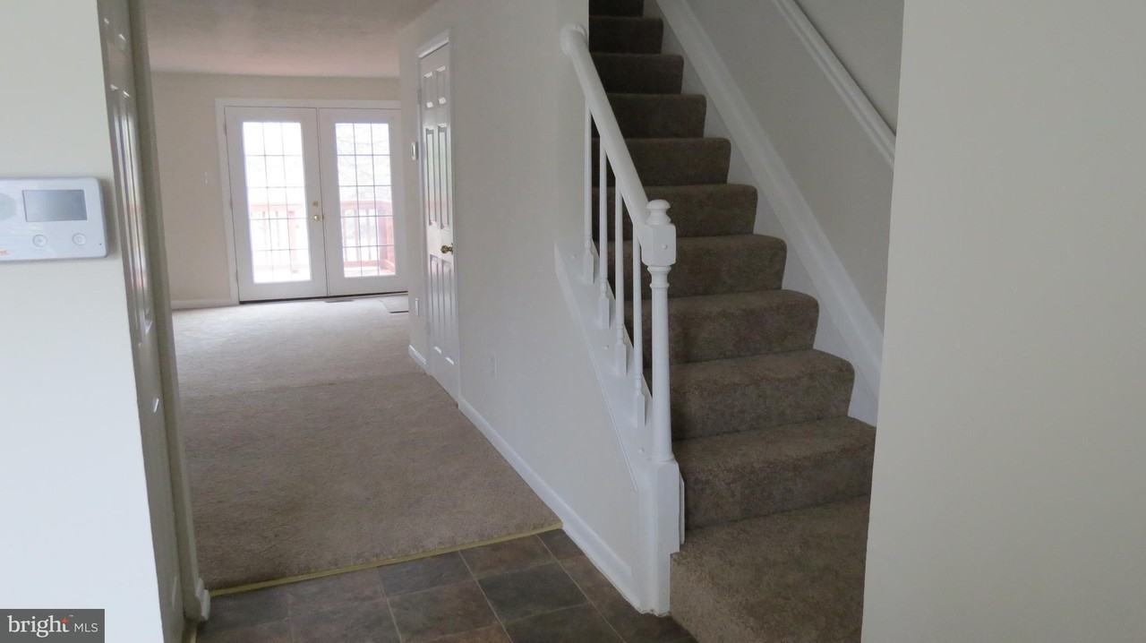 8758 Ritchboro Rd - Photo 2 of 30