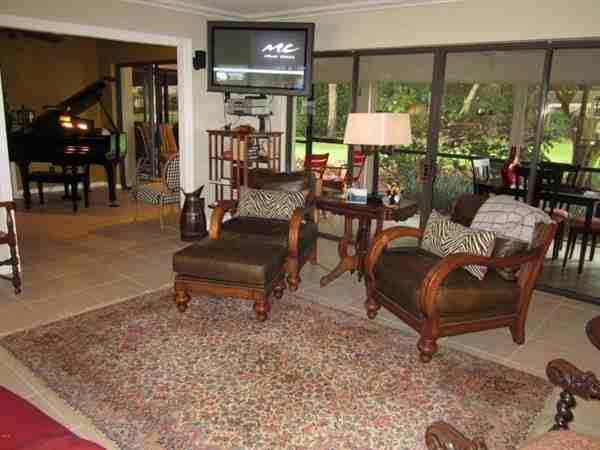 25 SE Turtle Creek Dr #B - Photo 3 of 7