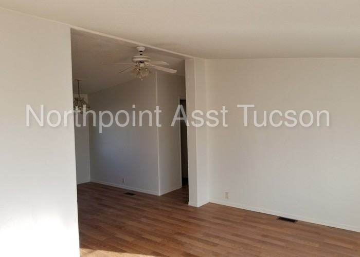 1820 N Aztec Ave - Photo 3 of 14