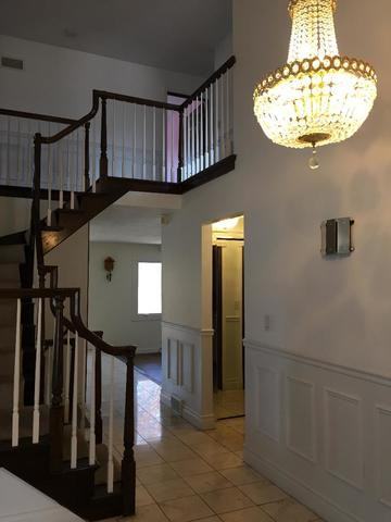 2509 Lincoln Ave - Photo 2 of 24