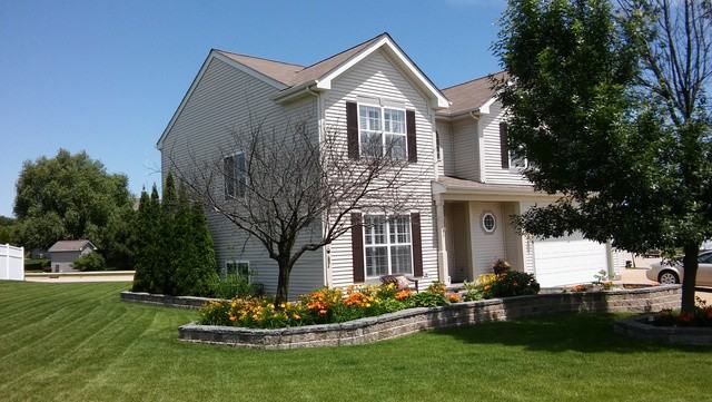 4706 Joyce Ln - Photo 2 of 32