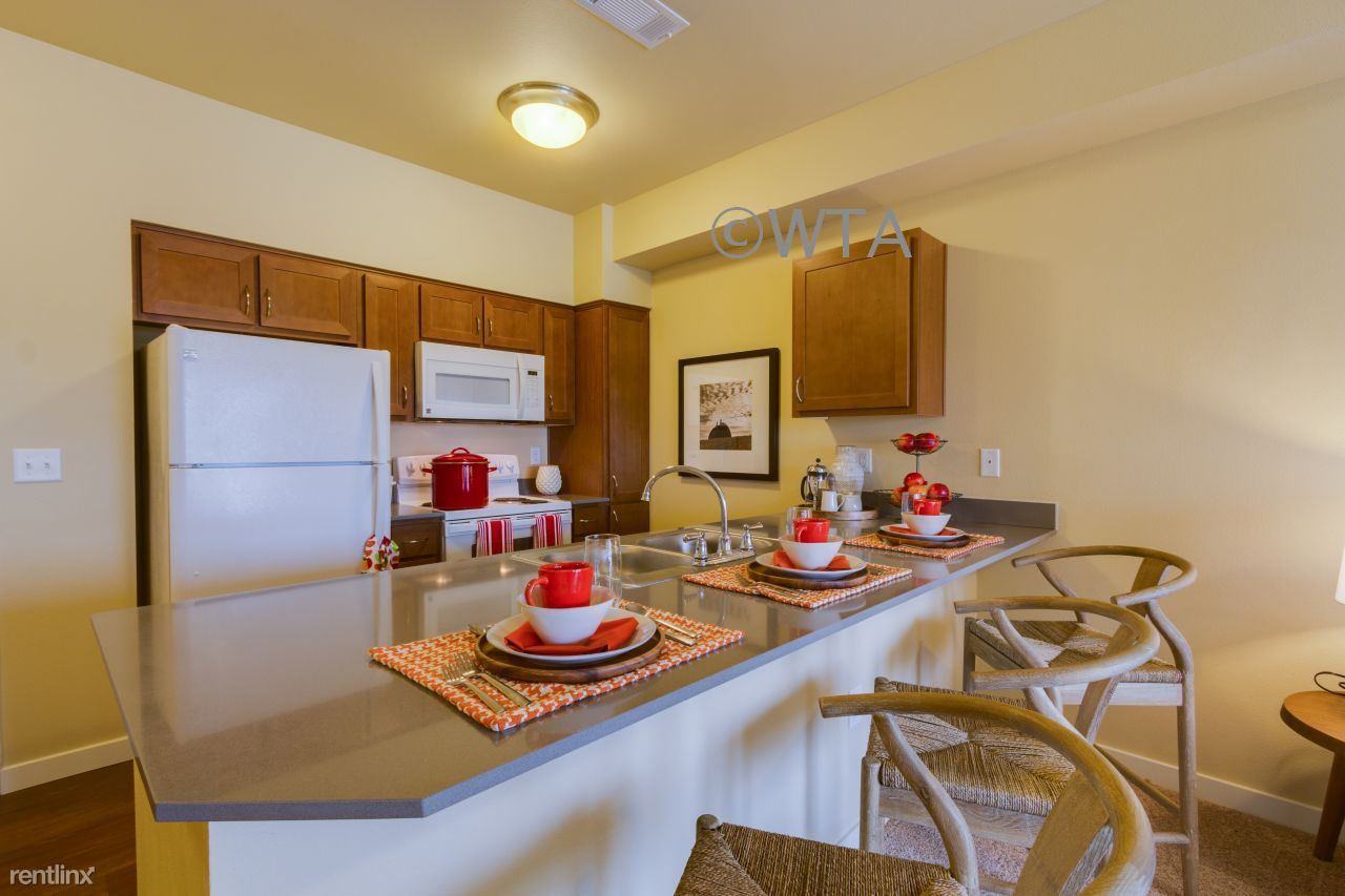 9003 Vista West Drive - Photo 3 of 20