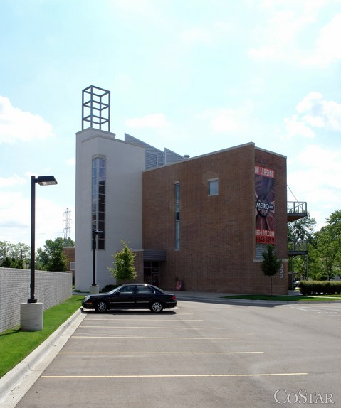 333 E. Parent Ave. - Photo 2 of 9