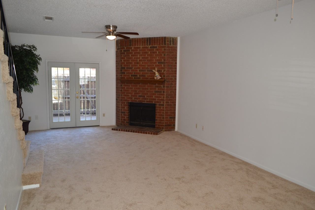 228 Samuel Boulevard #S6 - Photo 2 of 14