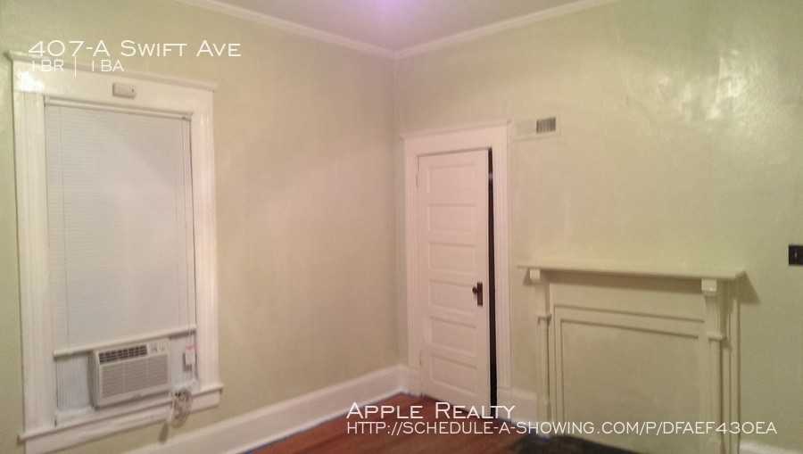 407 Swift Ave - Photo 3 of 10