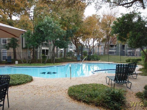 Bandera Road at Eckhert Road Apartments Bandera Rd, San Antonio, TX