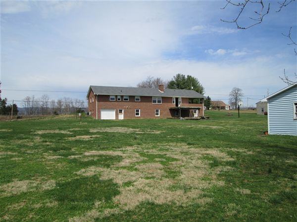 1505 Blacksburg Rd - Photo 2 of 4