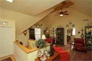 215 Elm St - Photo 2 of 4