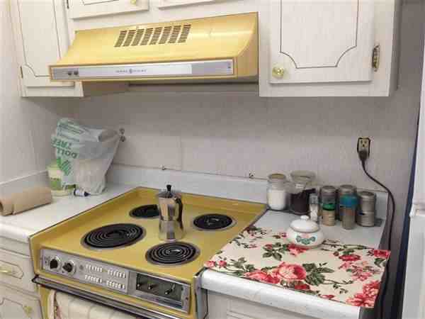 KaLmia - Photo 3 of 11