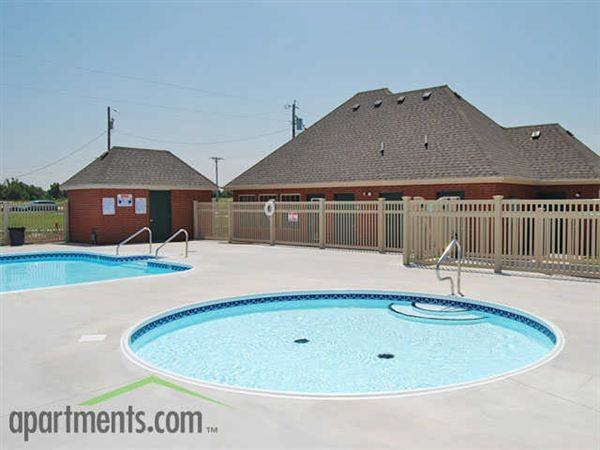 Northbrooke Apartments - Photo 2 of 10