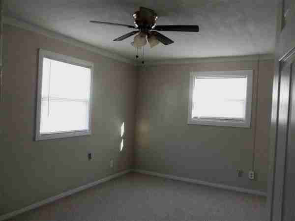 Venoy & Palmer Rds - Photo 2 of 10