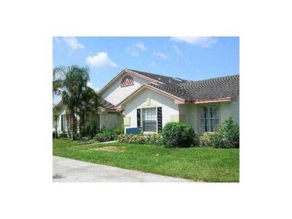 9329 Boca Gardens Cir S - Photo 2 of 6