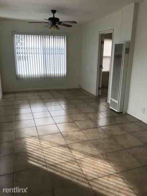 1733 E Hill St - Photo 2 of 6