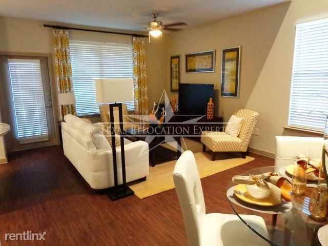 402 Arch Bluff - Photo 3 of 10