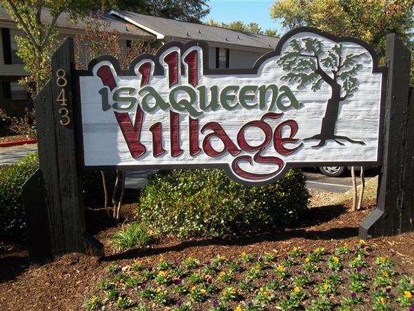 Issaqueena Village Townhomes - Photo 3 of 5