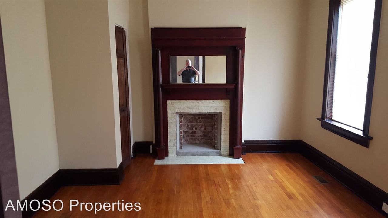4637 Louisiana Ave - Photo 2 of 10