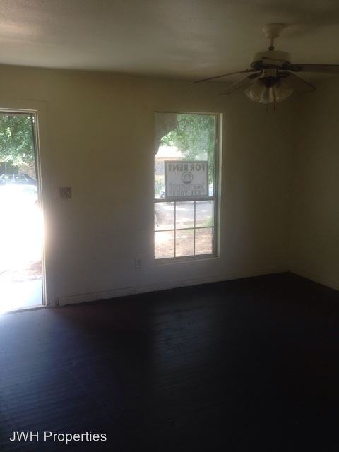 3854 Flora Ave - Photo 2 of 7