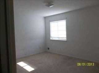 23499 Van Riper Ct - Photo 3 of 18