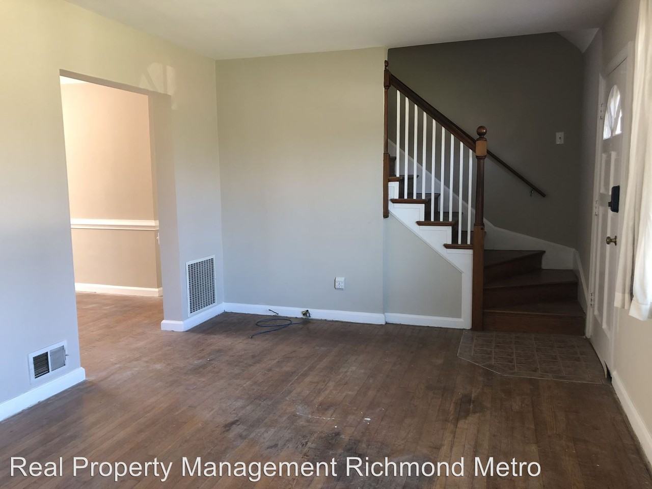 1929 W Laburnum Ave - Photo 3 of 11