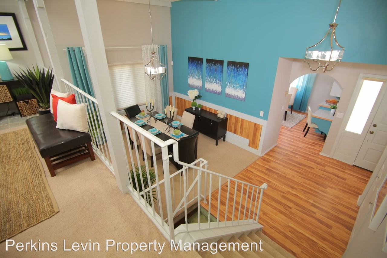 336 NE 2nd St - Photo 2 of 35