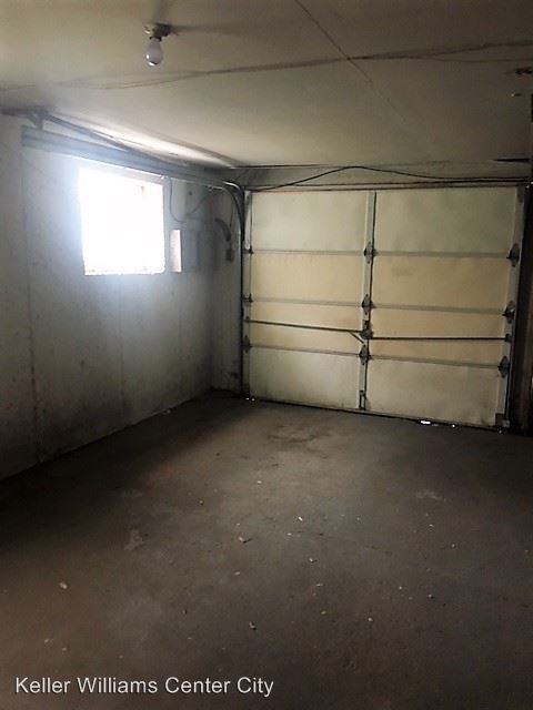 7021 Lindbergh Blvd - Photo 2 of 10