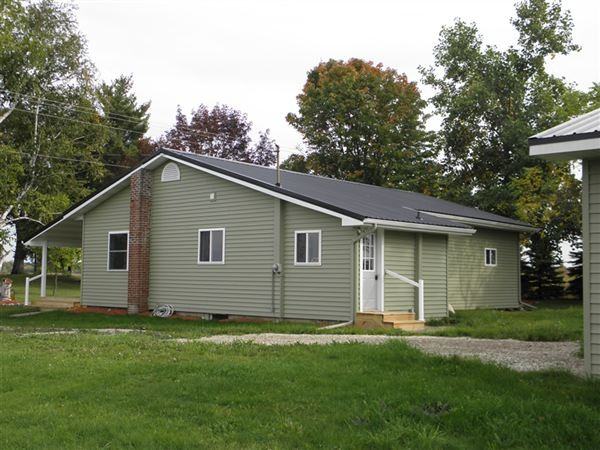 6426 S Grow Rd - Photo 2 of 10