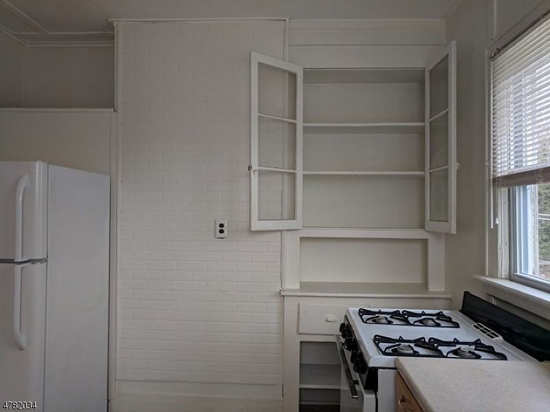 189 Morris Turnpike - Photo 3 of 14