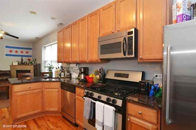 3124 W Cullom Ave #2 - Photo 3 of 10