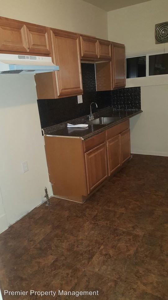 3727 Boarman Ave - Photo 3 of 12