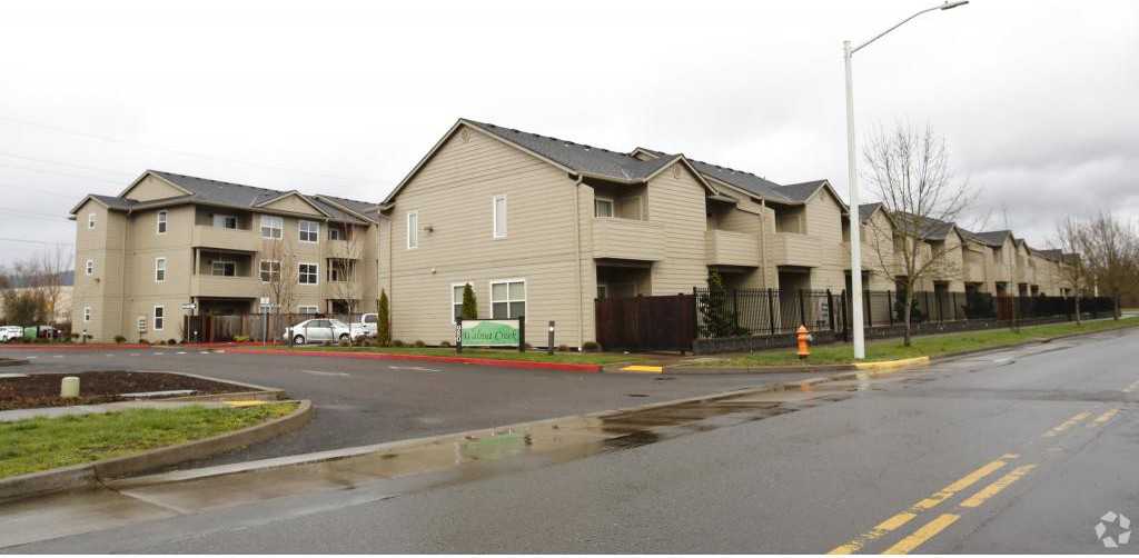 Walnut Creek Apartments - Photo 2 of 19