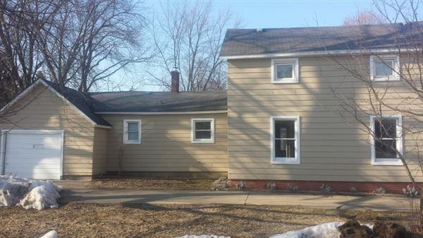 3552 47th St - Photo 2 of 2