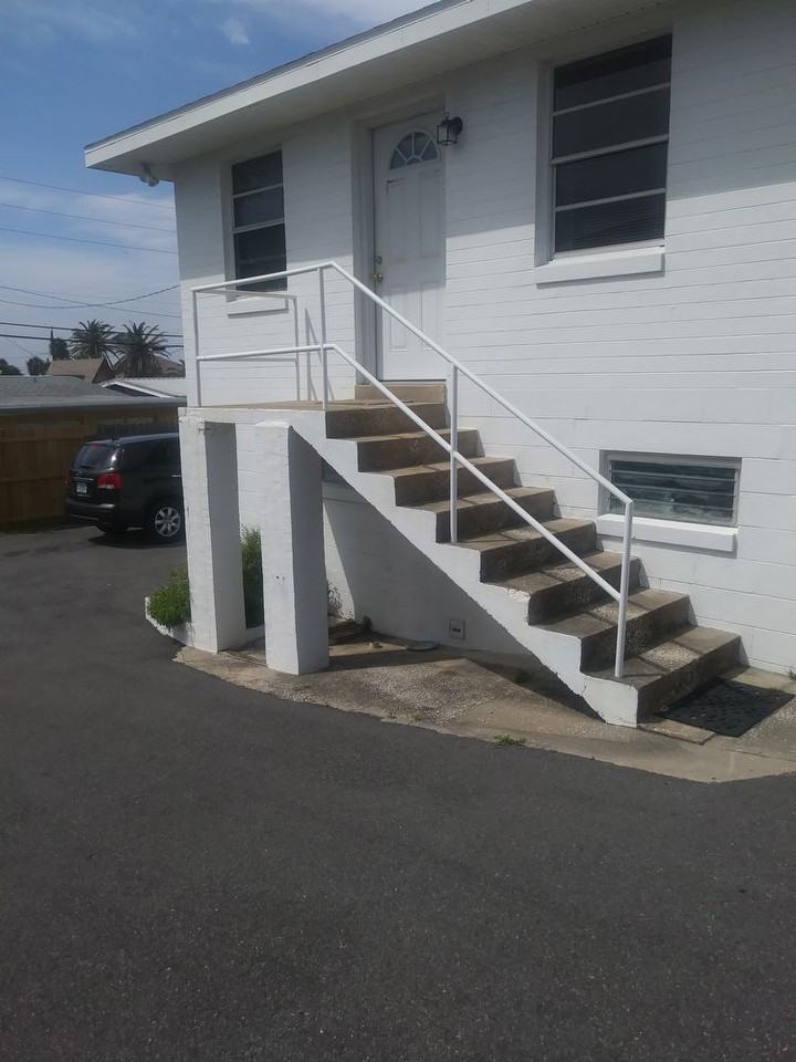 3822 S Atlantic Ave #2 - Photo 2 of 11