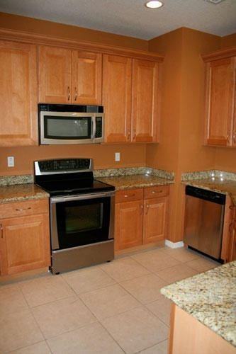 128 W Royal Palm Cir - Photo 2 of 6