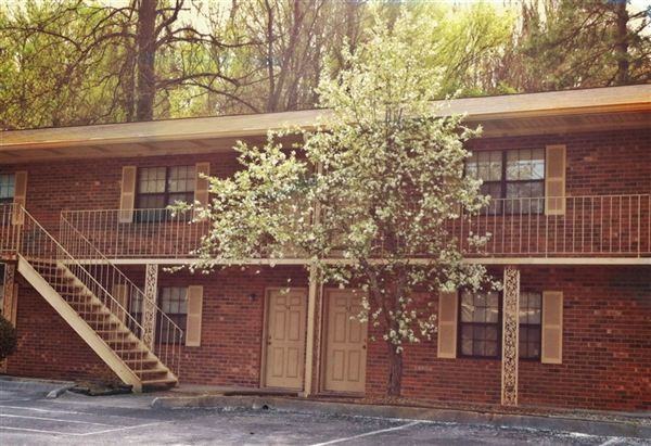 Hialeah & Zaina Apartments - Photo 2 of 2