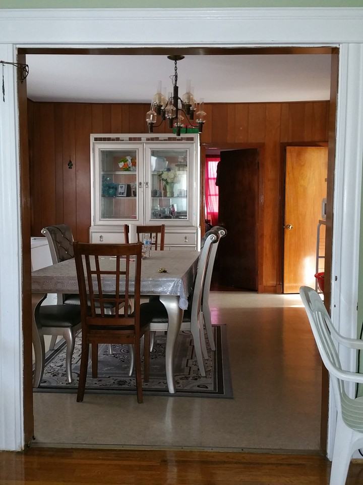 186 Carleton Street #2nd floor - Photo 3 of 13