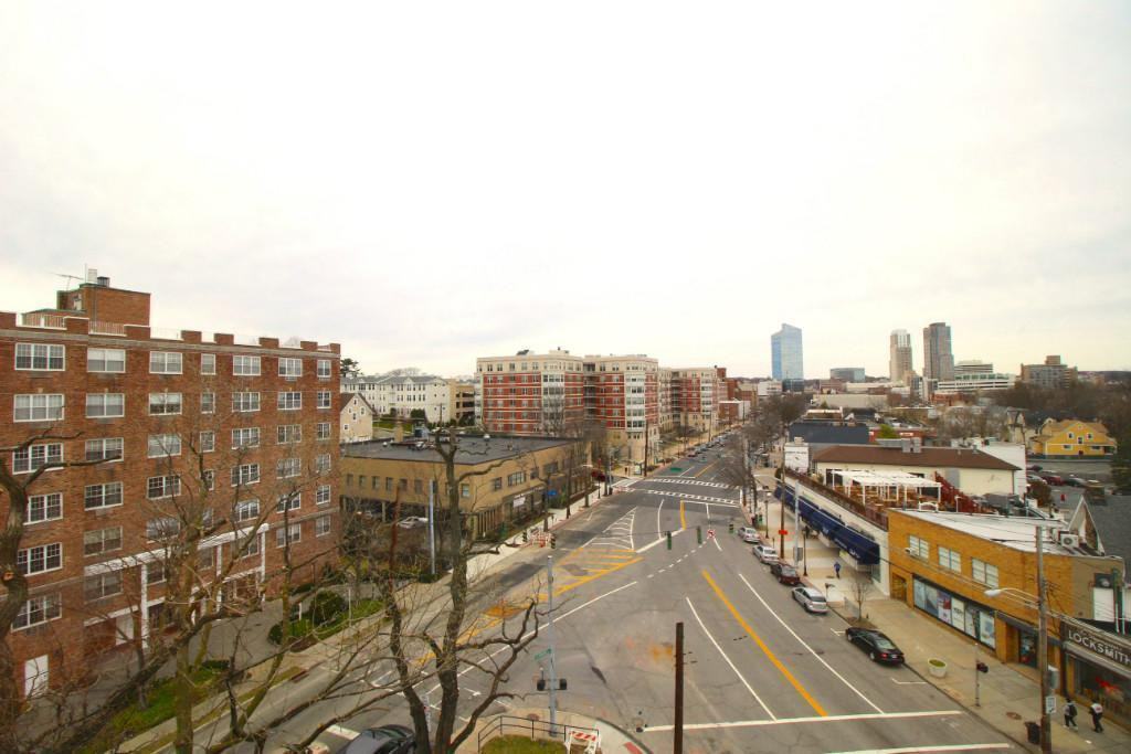 1 Old Mamaroneck Rd #6G