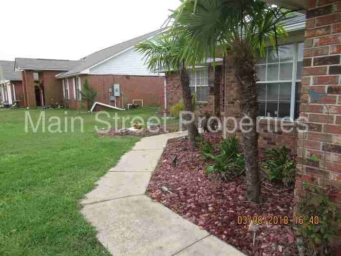 3029 Classic Dr - Photo 2 of 9