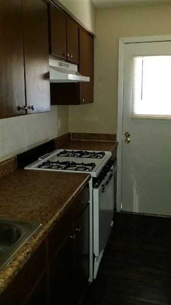 Las Palmas Apartments - Photo 3 of 8